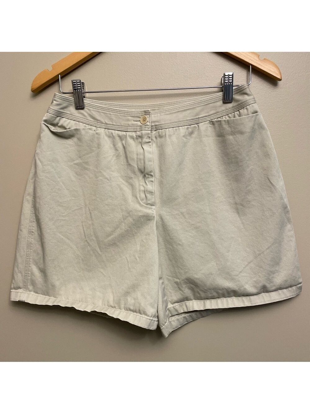 Caslon Shorts Petite 10